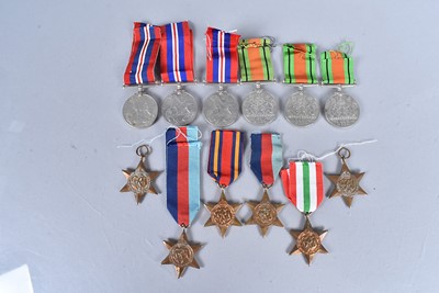 Lot 743 - A group of British WWII medals