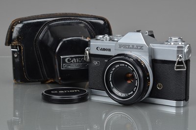 Lot 100 - A Canon Pellix QL SLR Camera