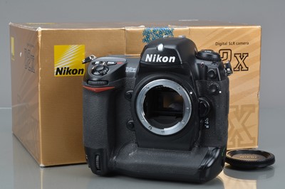 Lot 163 - A Nikon D2X DSLR Camera Body