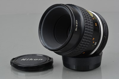 Lot 171 - A Nikon Micro Nikkor 55mm f/2.8 Ai-S lens