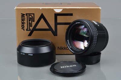 Lot 179 - A Nikon AF Nikkor 85mm f/1.8D Lens