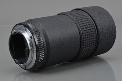 Lot 193 - A Nikon ED AF Nikkor 180mm f/2.8D Lens