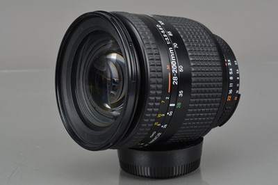 Lot 202 - A Nikon AF Nikkor 28-200mm f/3.5-5.6D Lens