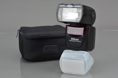 Lot 222 - A Nikon Speedlight SB-700 Flash Unit