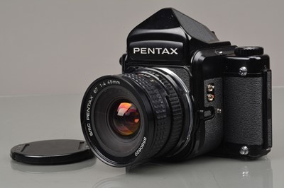 Lot 242 - A Pentax 67 Camera