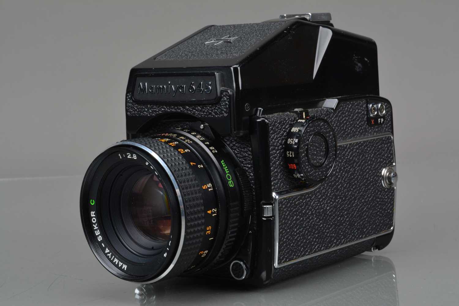 Lot 246 - A Mamiya 645 1000S Camera