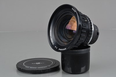 Lot 292 - A Nikon Nikkor-D 40mm f/4 Lens