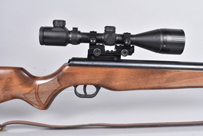 Lot 828 - A Cometa Fenix 400S .22 Break Barrel Air Rifle