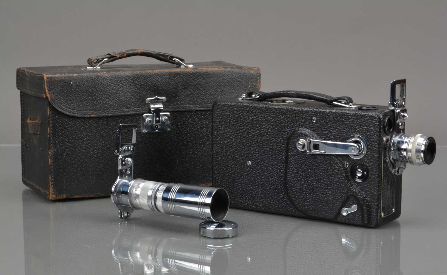 Lot 308 - A Cine Kodak Model K 16mm Cine Camera