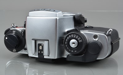 Lot 429 - A Leica R6.2 SLR Camera Body