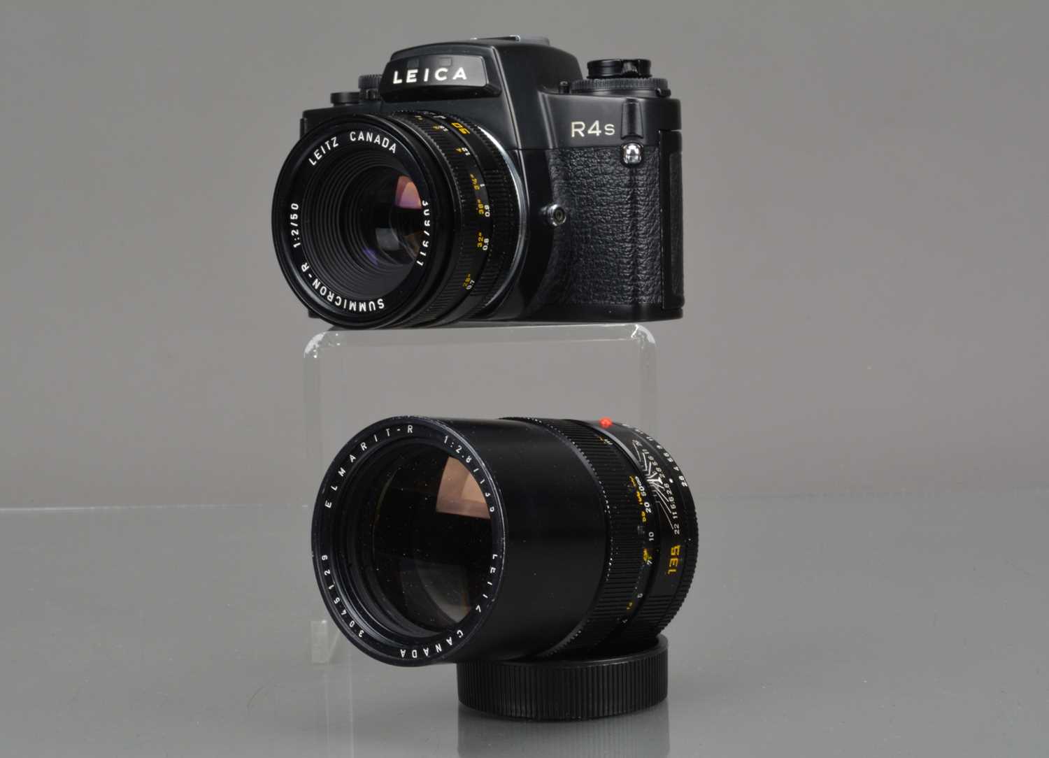 Lot 433 - A Leica R4s SLR Camera