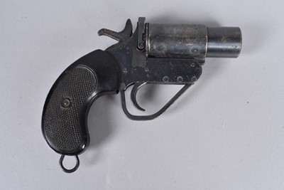 Lot 846 - A Deactivated British Flare Pistol