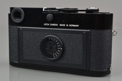 Lot 461 - A Leica MP 0.85 Rangefinder Camera