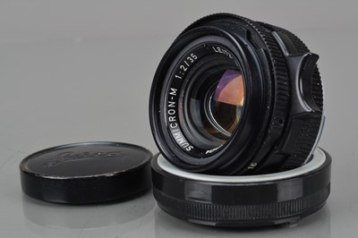 Lot 494 - A Leitz Canada 35mm f/2 Summicron-M Lens