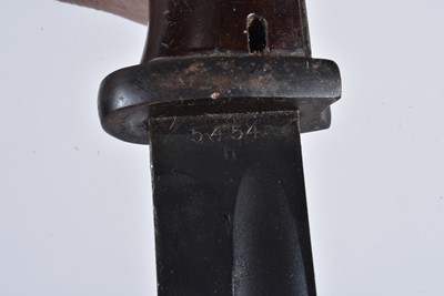 Lot 901 - A German K98 Matching Number Bayonet