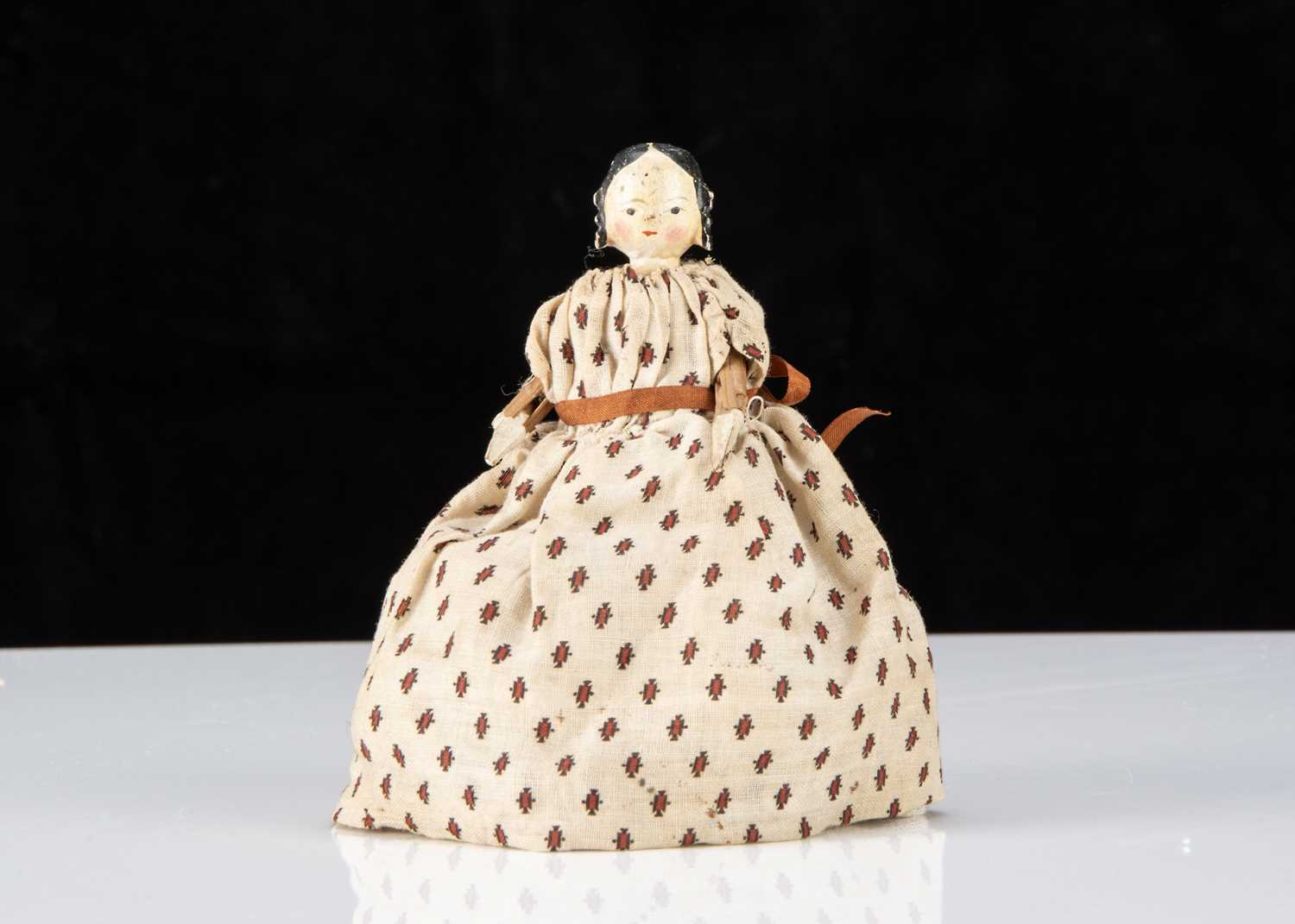 Lot 1 - An 19th century Grodnerthal dolls’ house doll with side ringlets