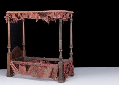 Lot 168 - A large 19th century mahogany four poster bed