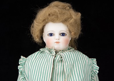 Lot 351 - A Blampoix Senior shoulder-head fashionable doll