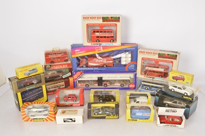 Lot 123 - Modern Diecast Postwar and Later Cars and Commercial Vehicles (22)