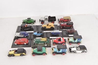 Lot 192 - Modern Diecast and Plastic Vintage Commercial and Private Vehicles (40)