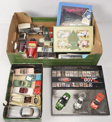 Lot 196 - Modern Diecast Vintage Vehicles and James Bond (19)