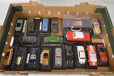 Lot 203 - Modern Diecast Vintage Cars and Commercial Vehicles (37)