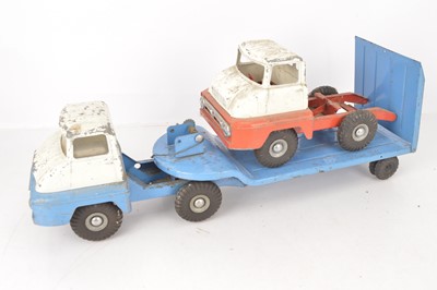 Lot 336 - Tri-ang all-metal lorries (3)