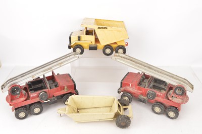 Lot 337 - Star Yachts boat with Tri-ang Meccano Mogul and Tonka lorries (8)