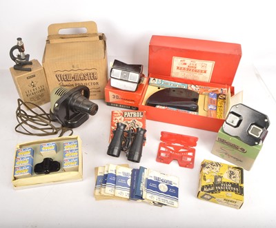 Lot 392 - Various slide and projection Toys form 1950's-60's (qty)