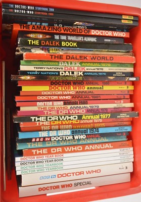 Lot 397 - Large Collection  of Dr Who Eagle Dan Dare Thunderbirds Annual's and Books from 1960's-2000's