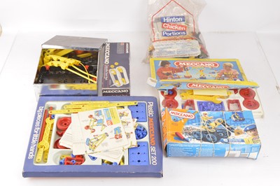 Lot 445 - Large collection of plastic Meccano (qty)