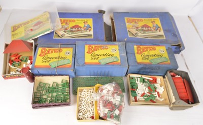 Lot 457 - Large collection of 1950's Bayko (qty)