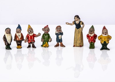 Lot 520 - Britains Snow White and the 7 Dwarves