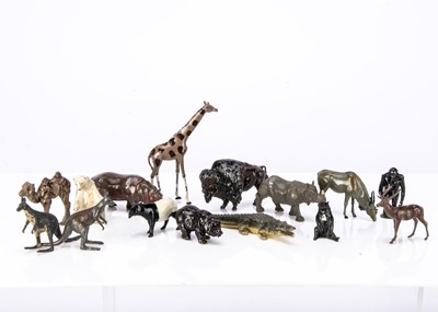 Lot 545 - Britains lead zoo animals comprising Kangaroos (8, but 1 P)