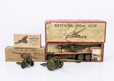 Lot 605 - Britains boxed post WW2 version guns consisting of 155mm Gun (set 2064) and 4.7inch Naval Gun (set 1264) with 4.5inch Howitzer (set 1725)