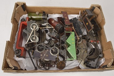 Lot 640 - Hornby 0 Gauge 0-4-0 Tank and Tender Locomotives and quantity of mainly Tank Engine parts (qty)