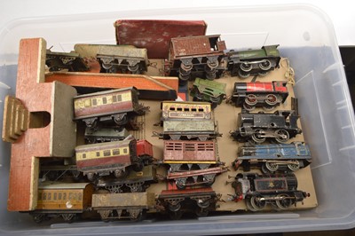 Lot 653 - Very large quantity of play worn Hornby 0 Gauge clockwork Locomotives Rolling Stock Stations Signals Level Crossings Track and Points