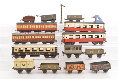 Lot 656 - Hornby and others 0 Gauge Rolling Stock and Accessories