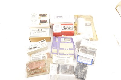 Lot 676 - Parkside Freightman Coopercraft and other 0 gauge wagon kits in original boxes (15)