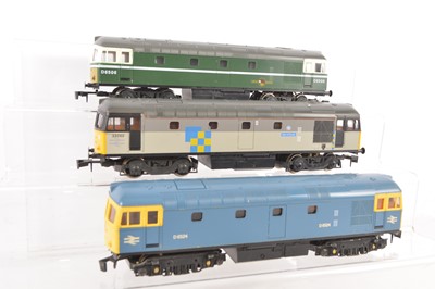 Lot 703 - Lima 0 Gauge Class 33 Diesel Locomotives (3)