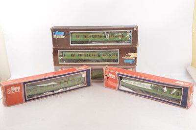 Lot 711 - 5 Lima 0 Gauge BR SR green 1st/2nd Corridor Coaches (5)