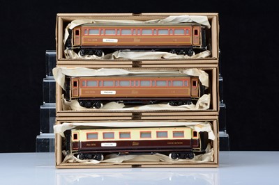 Lot 767 - 1980's boxed Paya PH 1376 0 Gauge Tinplate Spanish Railway Coaches (3)