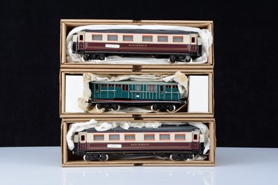 Lot 771 - 1980's boxed Paya PH 1376 0 Gauge Tinplate Coaches,  (3)