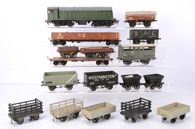 Lot 804 - An un-powered 0 Gauge BR class 20 Diesel Locomotive and assorted Wagons