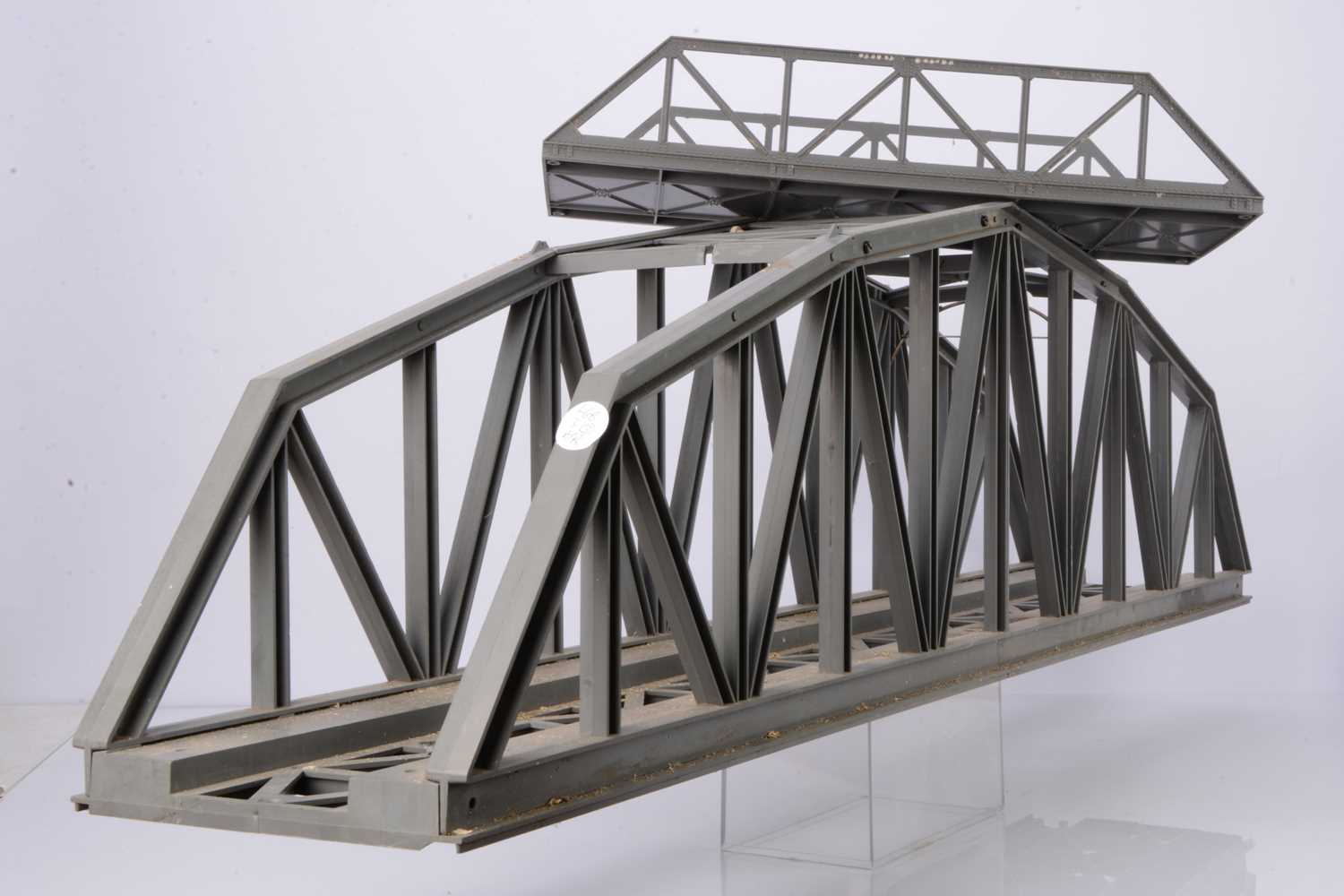 Lot 812 - LGB G Scale Large and Small Girder Bridges