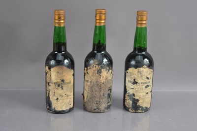 Lot 118 - Three bottles of El Vino Sercial Full Dry Madeira No.21