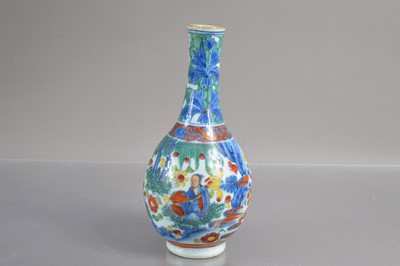 Lot 324 - An 18th  or 19th Century Chinese porcelain bottle vase with 'Cloberred' decoration