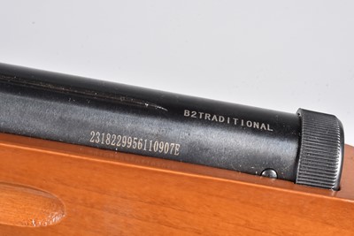 Lot 810 - An SMK B2 Traditional .22 Break Barrel Air Rifle