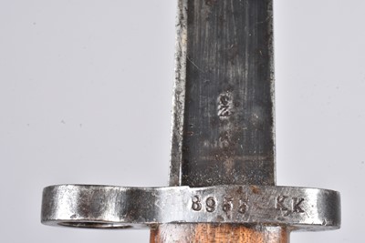 Lot 898 - A Dutch M1895 Mannlicher bayonet