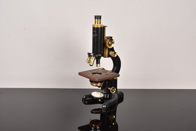 Lot 230 - A 20th Century W.Watson & Sons Ltd 'Service' Monocular Microscope